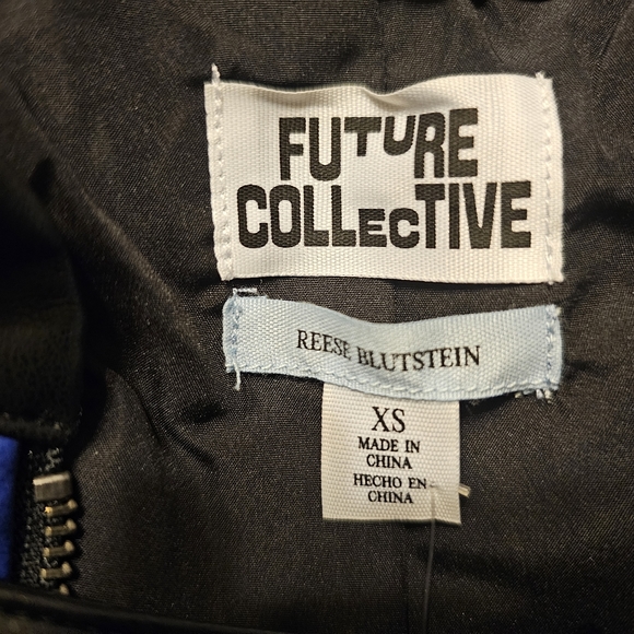 NWT Blue and Black Jacket. Size:XS. - Picture 6 of 10